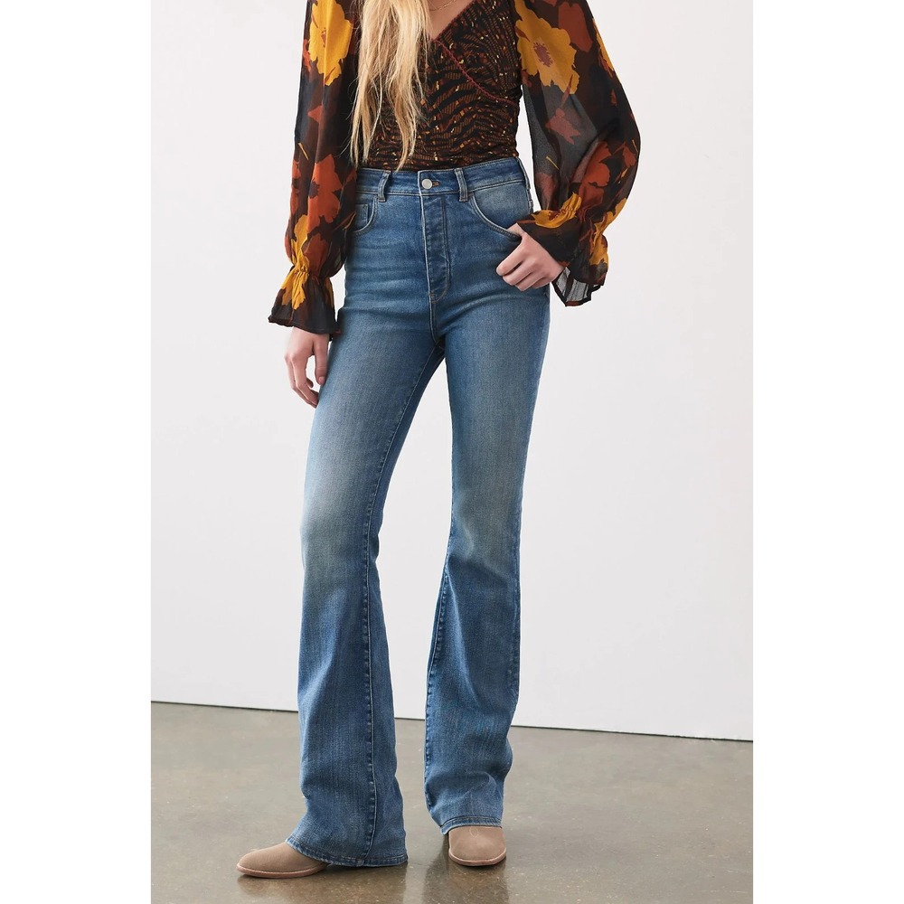 Pilcro Anthropologie Size 32 The Icon Flare Jeans Button Fly High Rise Denim‎